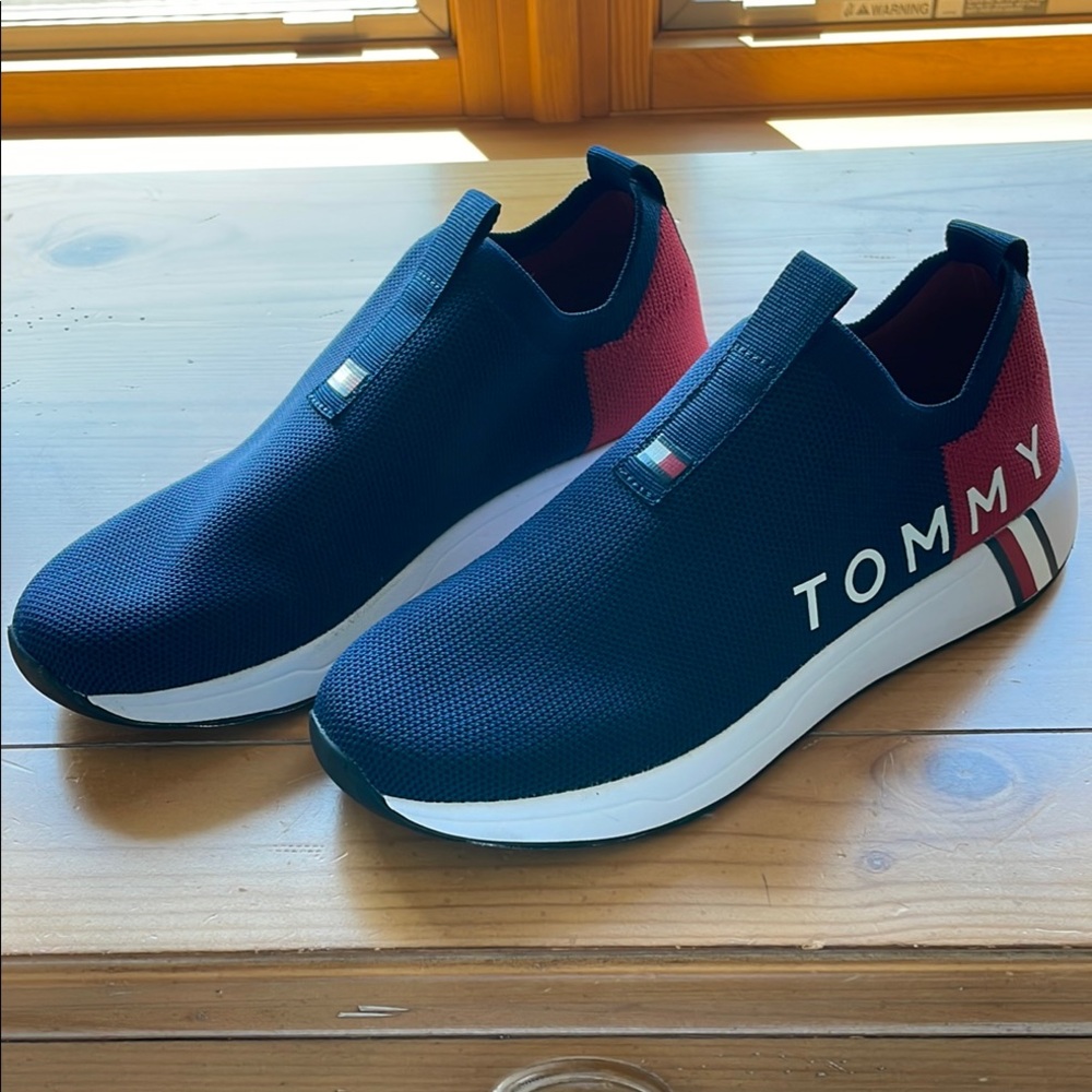 Tommy Hilfiger Women’s Navy and Red Slip-On Sneakers